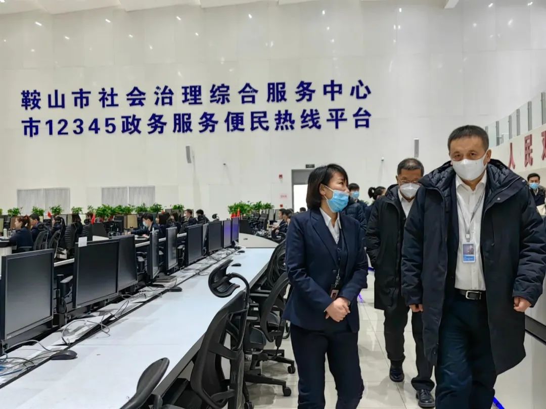 數(shù)九冬風冰雪寒，新春慰問關懷暖