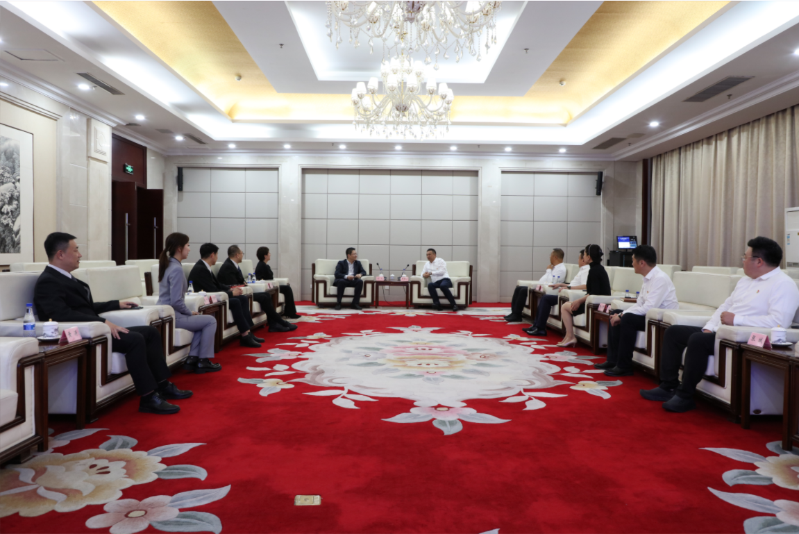 鞍勤、溫泉、公服集團與招商銀行簽訂戰(zhàn)略合作協(xié)議！銀企合作譜新篇